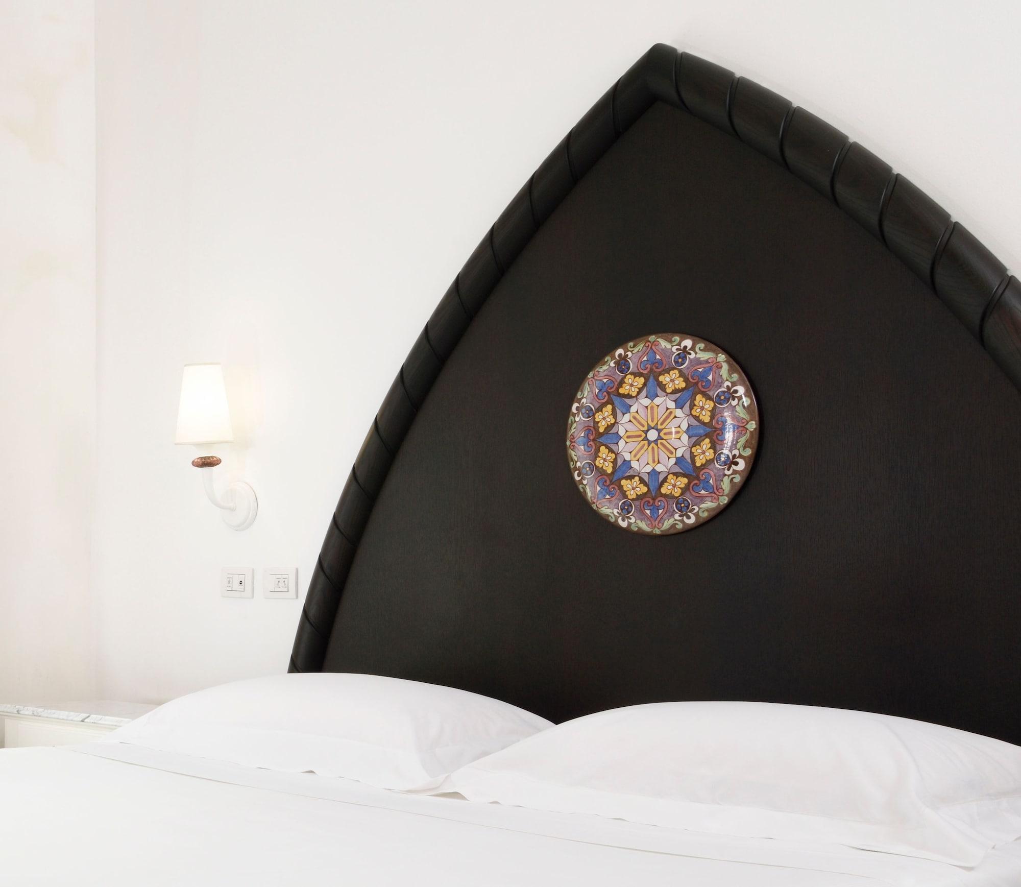 ปาลาเช กาตาเนีย - ยูเอ็นเอ เอสเปเรียนเซ Hotel คาตาเนีย ภายนอก รูปภาพ